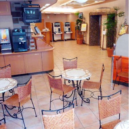 R&B Hotel Hakata Ekimae 1 - Vacation Stay 16386V Fukuoka  Esterno foto